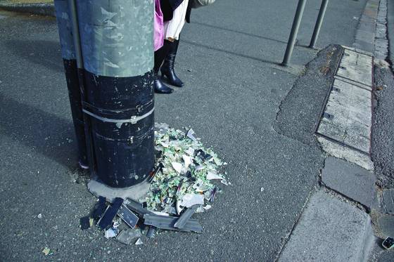 Feet_on_melbourne_streets_01