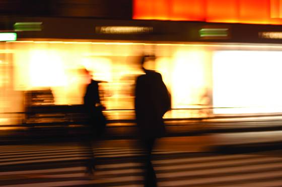 Crossing_the_street