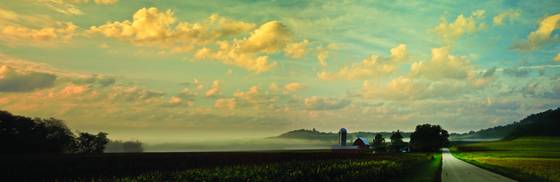 Farm_and_fog_panorama