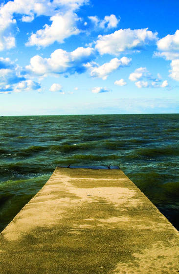 Early_october_on_lake_erie