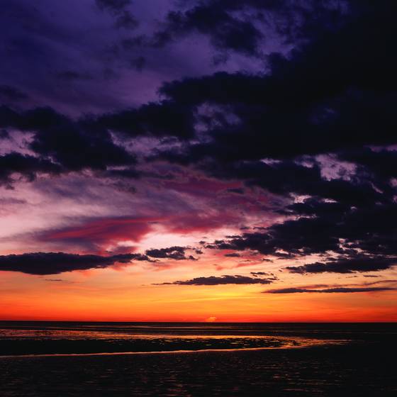 First_encounter_sunset_3