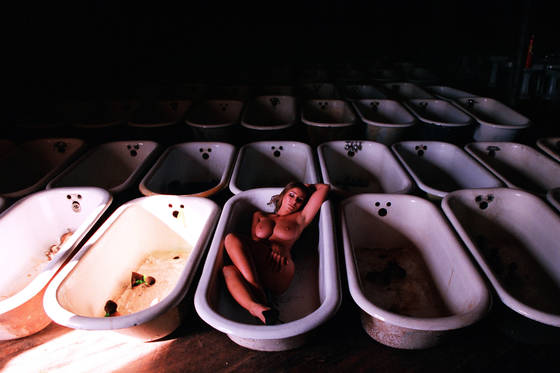 Vassanta_in_tub