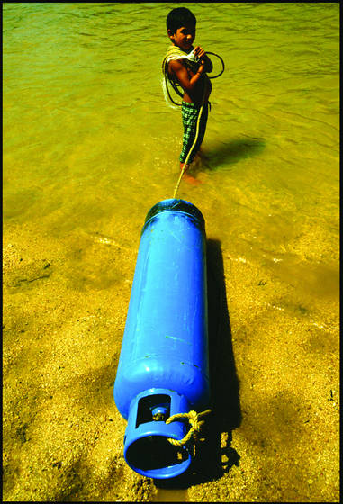 Boy_with_blue_tank