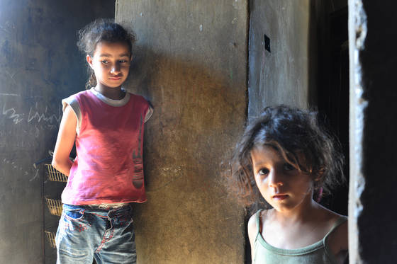 Girls_in_light