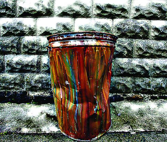 Trash_can_school