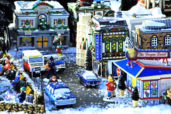 Tinsel_town
