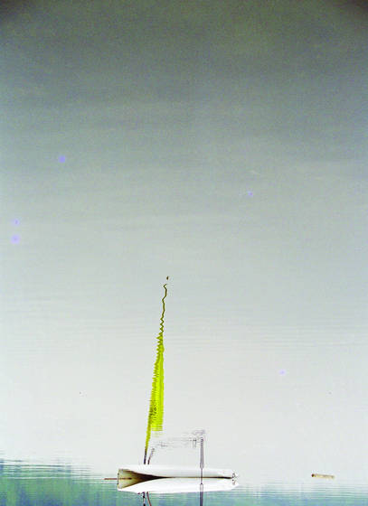 Calm_water