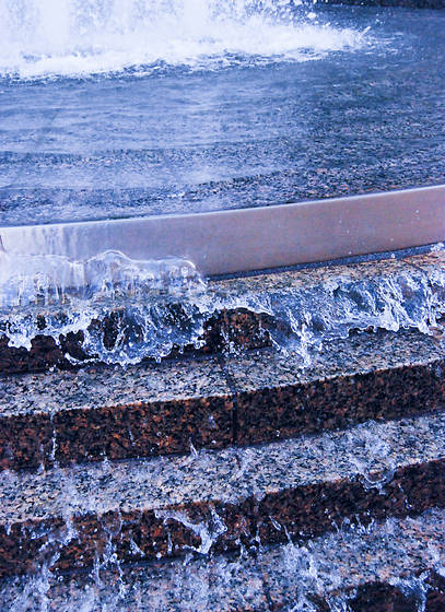 Fountain_steps