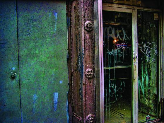 Green_door