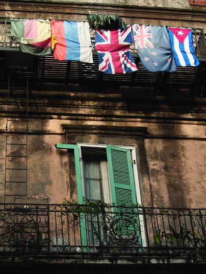 Balcony_flags
