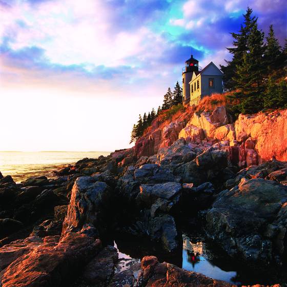 Bass_harbor_head_lighthouse