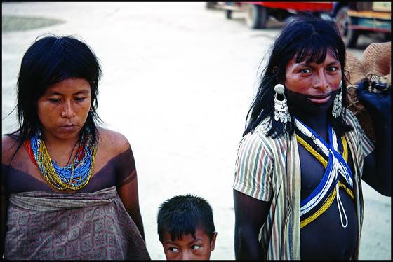 Embera_family