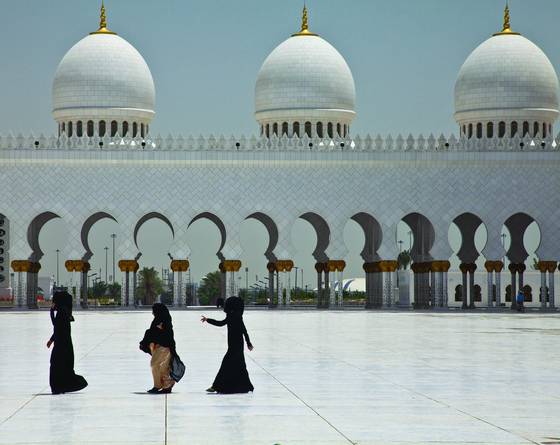 Women_at_mosque