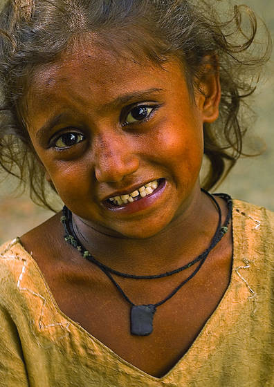 Gypsy_girl_begging