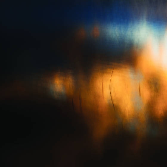 Sunset_reflections_on_a_pond