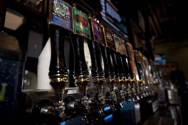 Oggi's Pizza & Brewing Co.