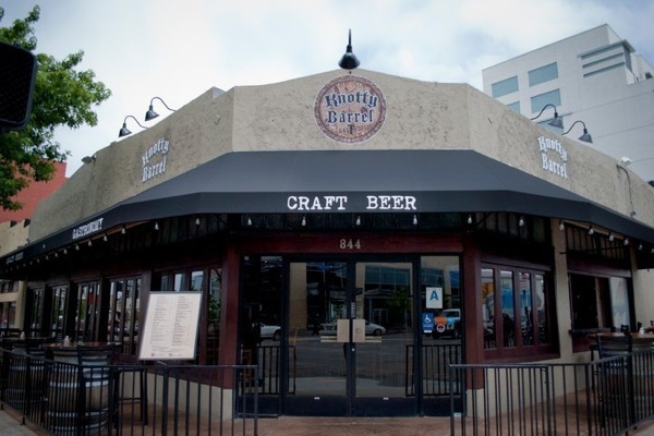 Knotty Barrel