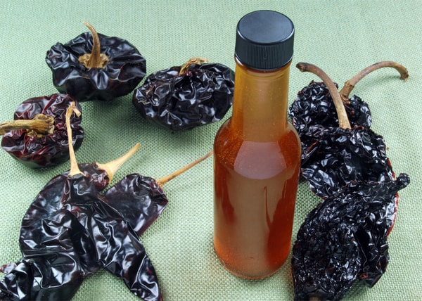 Smokey chile pepper siphon infused vinegar Smokey chile pepper siphon infused vinegar