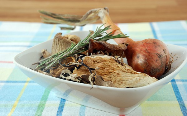 Mushroom infused broth sous vide Mushroom broth sous vide
