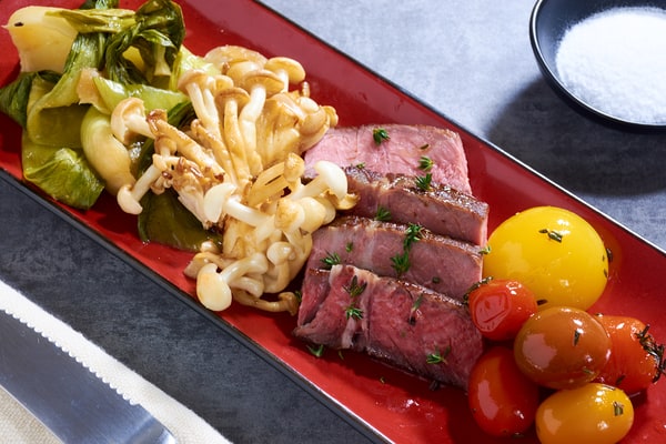 Sous vide steak with bok choy tomatoes mushrooms 6 Sous vide steak with bok choy tomatoes mushrooms 6