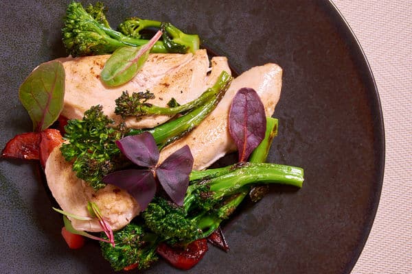 Sous vide chicken broccoli top side Sous vide chicken broccoli top side