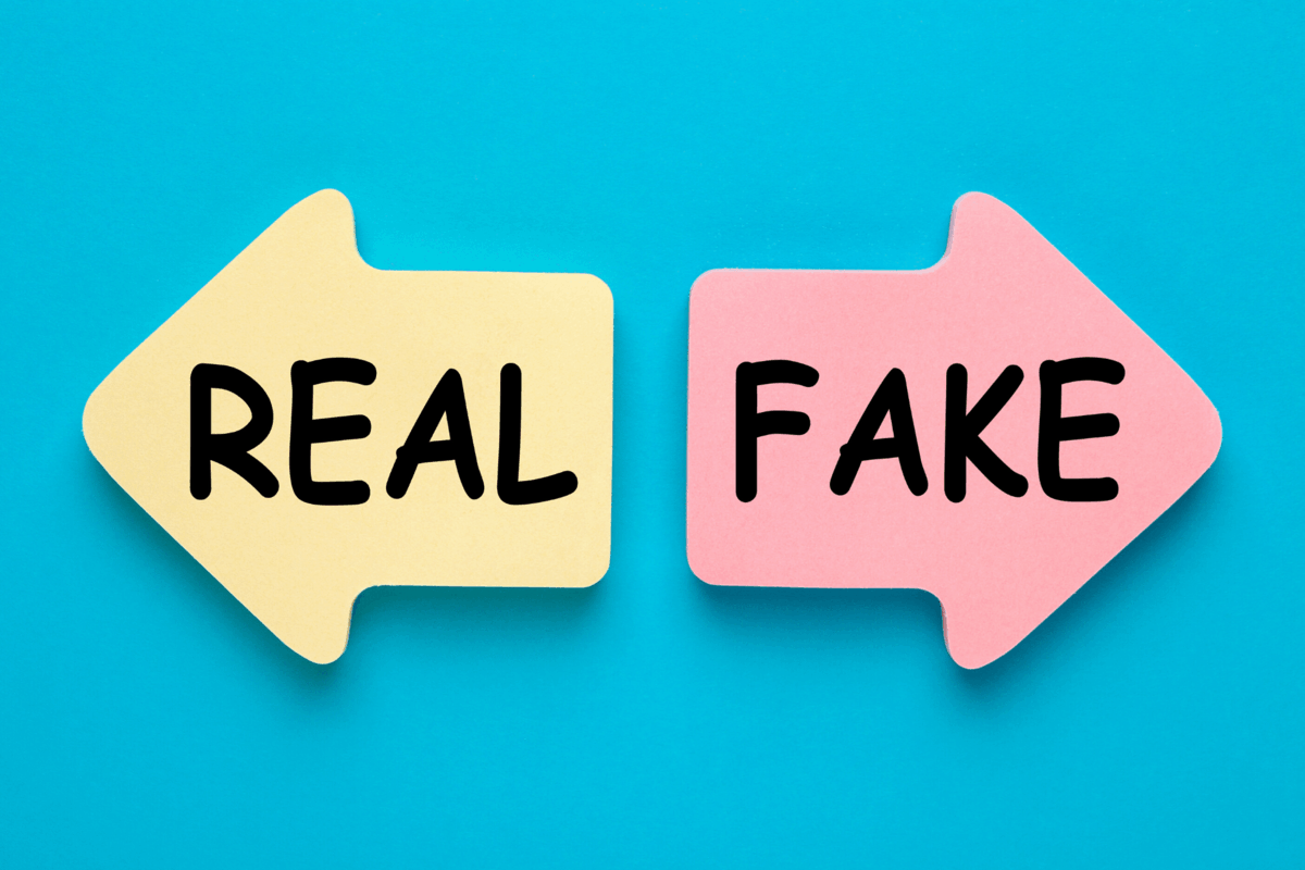 Real vs fake.png Real vs fake.png