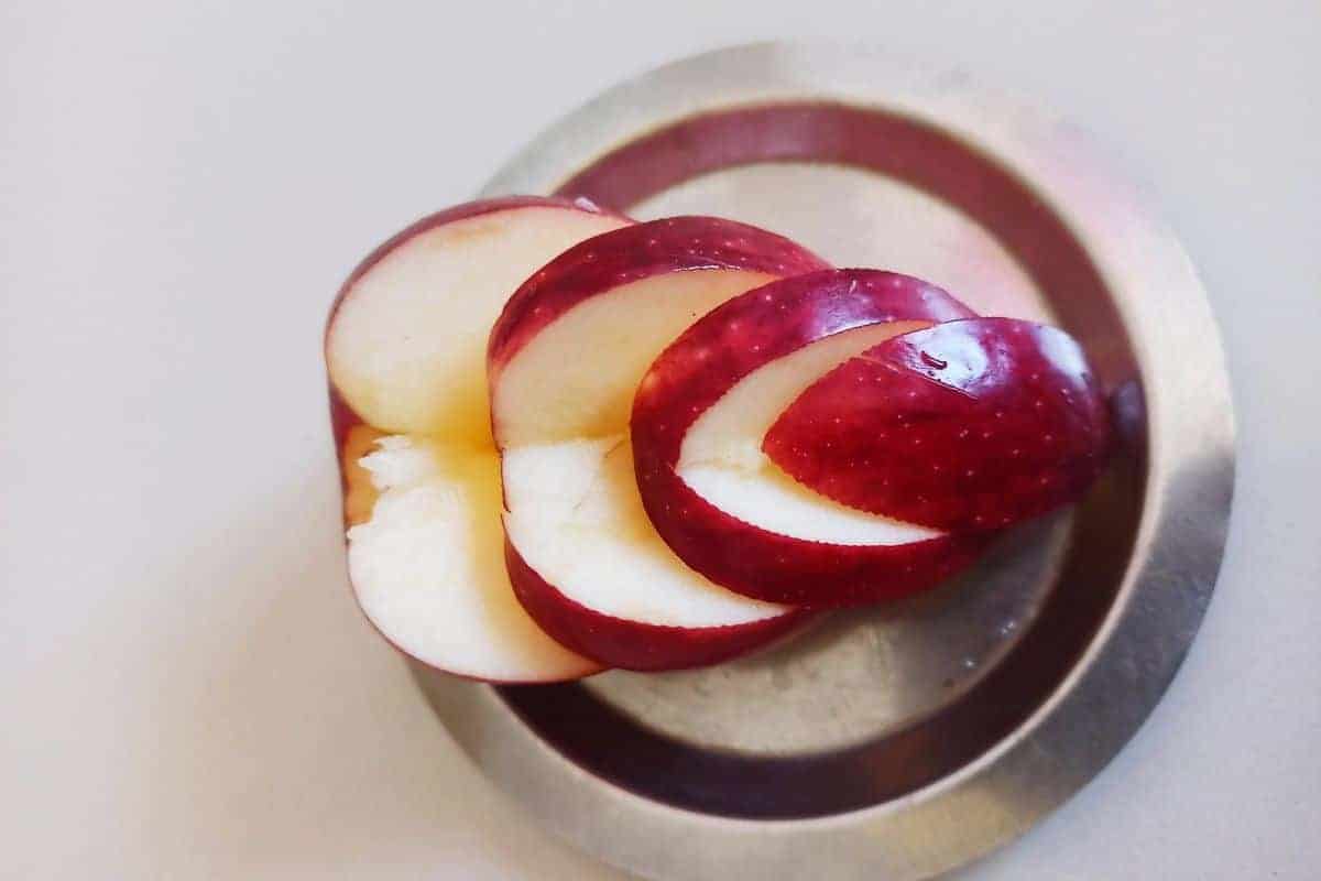 How much is in an apple 6 How much is in an apple 6