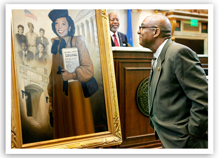 Bruce Fisher inspects the portrait of his mother, Ada Lois Sipuel Fisher, at its dedication ceremony at the Capitol in 2007.