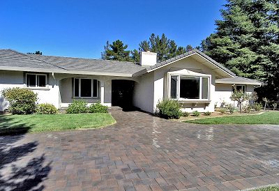 Sobey_meadows_front