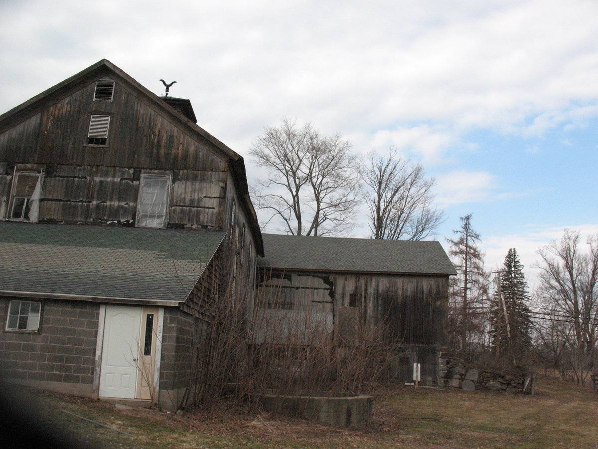 Stonewall Farm (860 West Avon Road (Rte 167), Avon (Central Valley