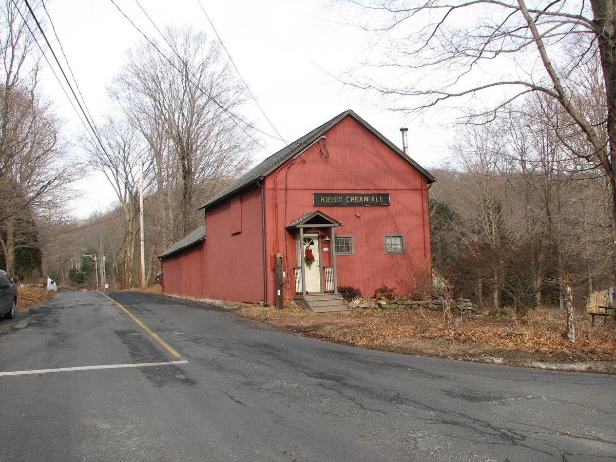 328 Downs Road, Bethany (Western Uplands) Historic Barns of Connecticut
