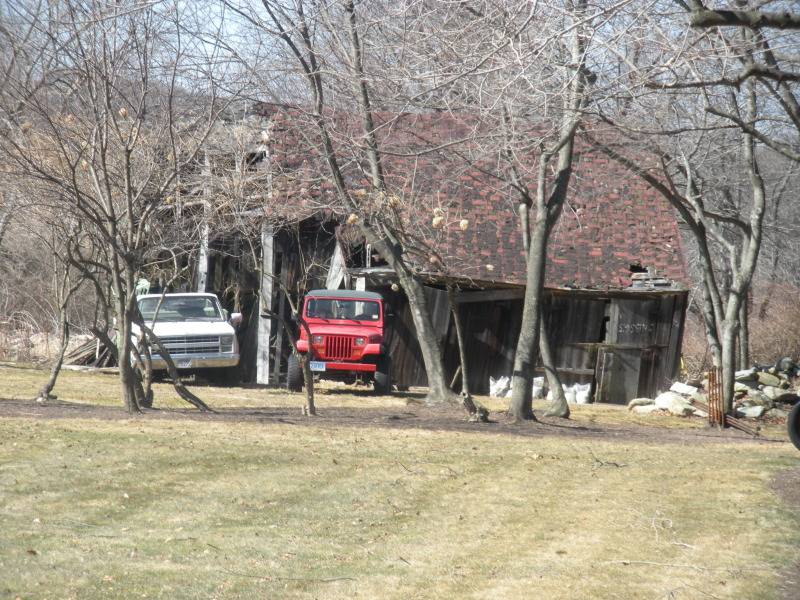 4 Tolland Road, Bolton (Eastern Uplands) Historic Barns of Connecticut