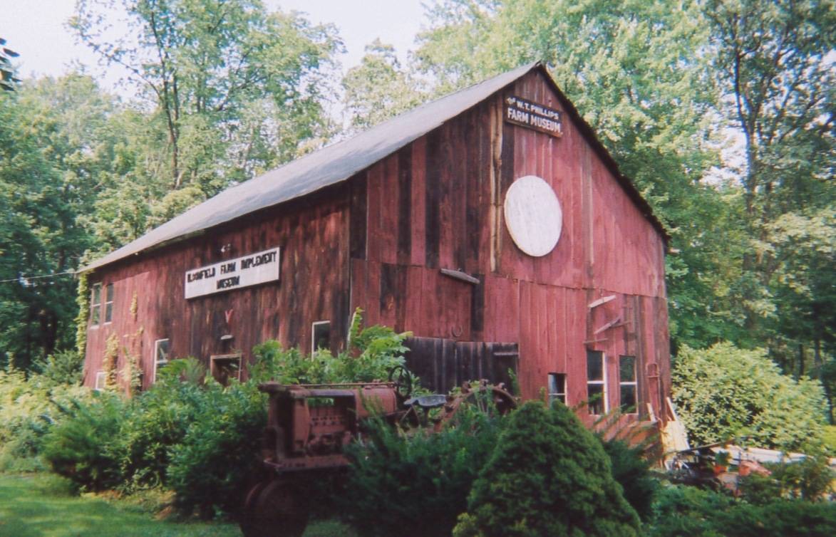 Bloomfield Farm Implement Museum (434 Tunxis Avenue, Bloomfield