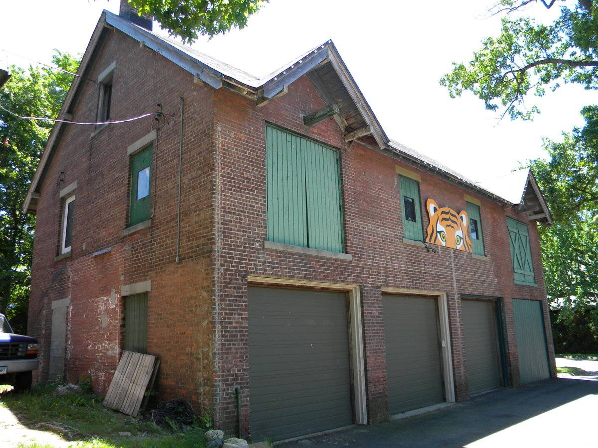 Beardsley Park Trolley Barn (1875 Noble Avenue, Bridgeport
