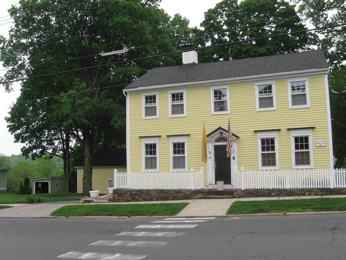 AsahelHart House (935 Worthington Ridge, Berlin (Central Valley