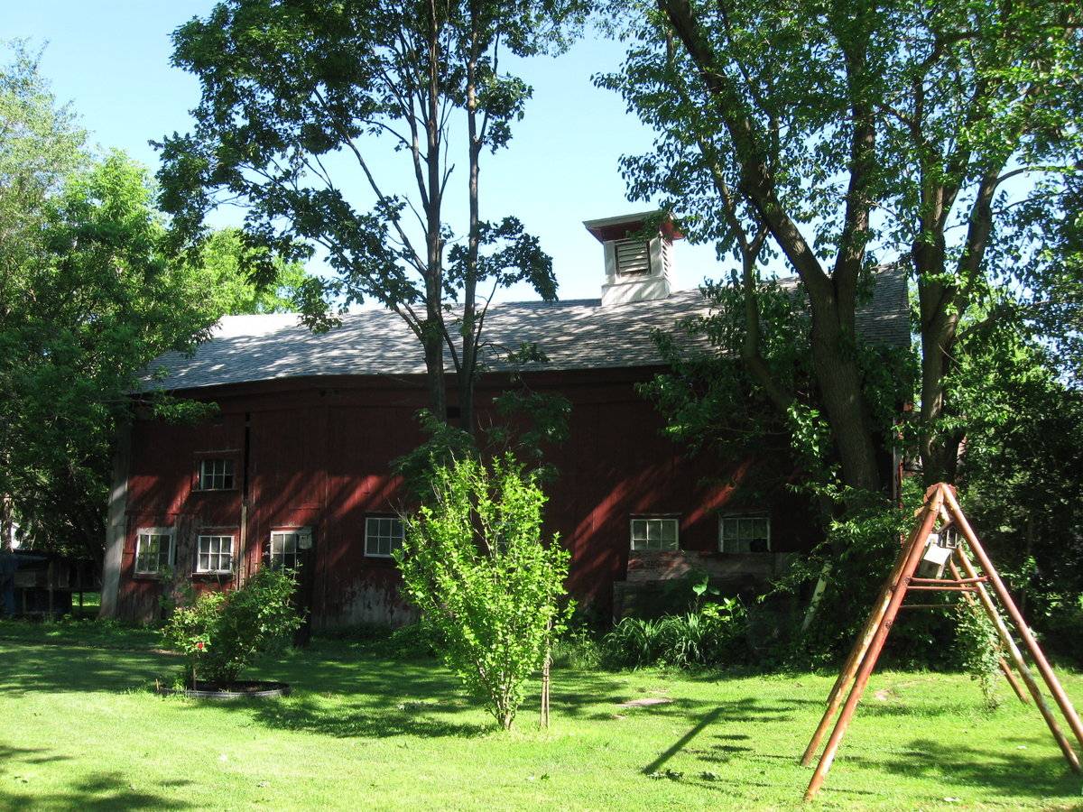 28 Four Rod Road, Berlin (Central Valley) Historic Barns of Connecticut