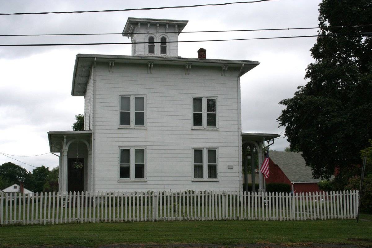 57 Hotchkiss Street, Berlin (Central Valley) Historic Barns of