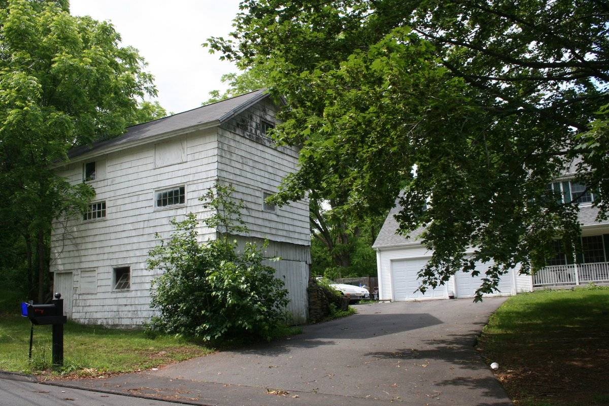 198 West Lane, Berlin (Central Valley) Historic Barns of Connecticut