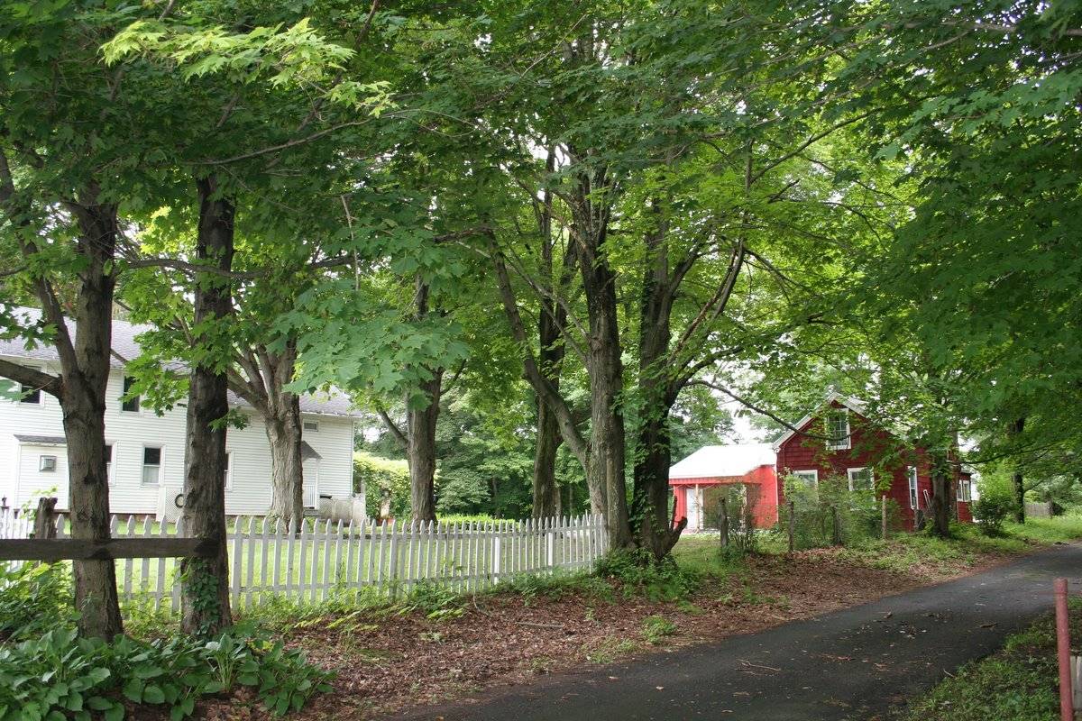 2298 Chamberlain Highway, Berlin (Central Valley) Historic Barns of