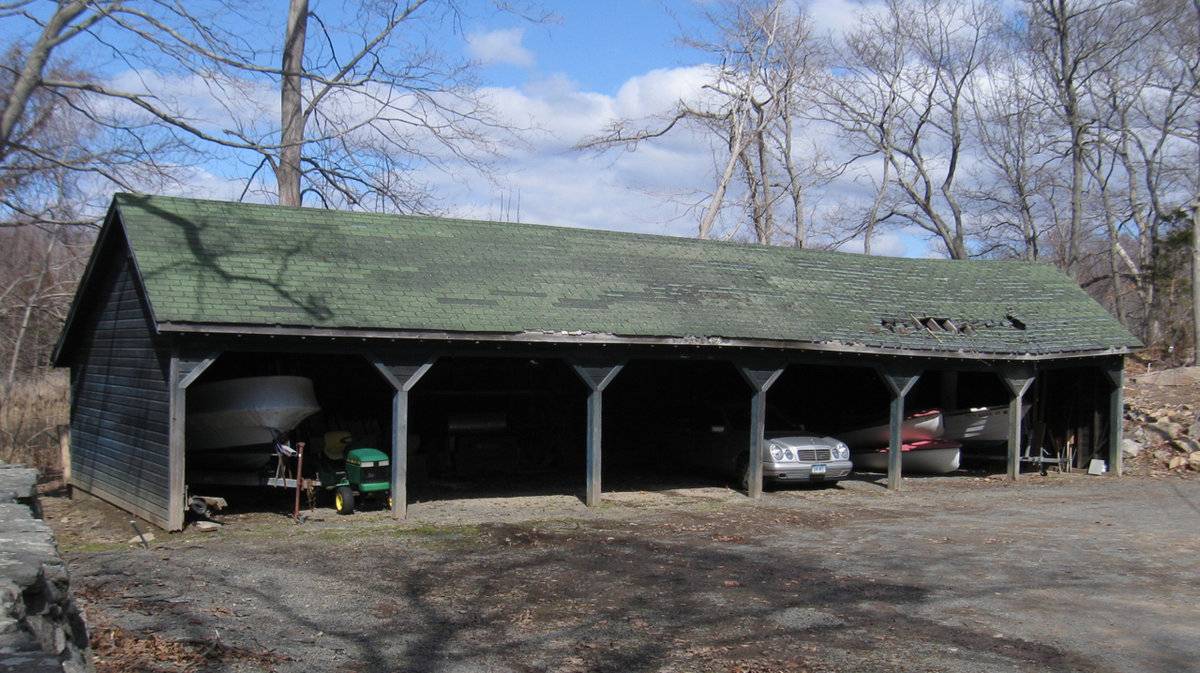 Cornelia L. Morse Cottage Wagon Shed (35 Prospect Hill Road, Branford