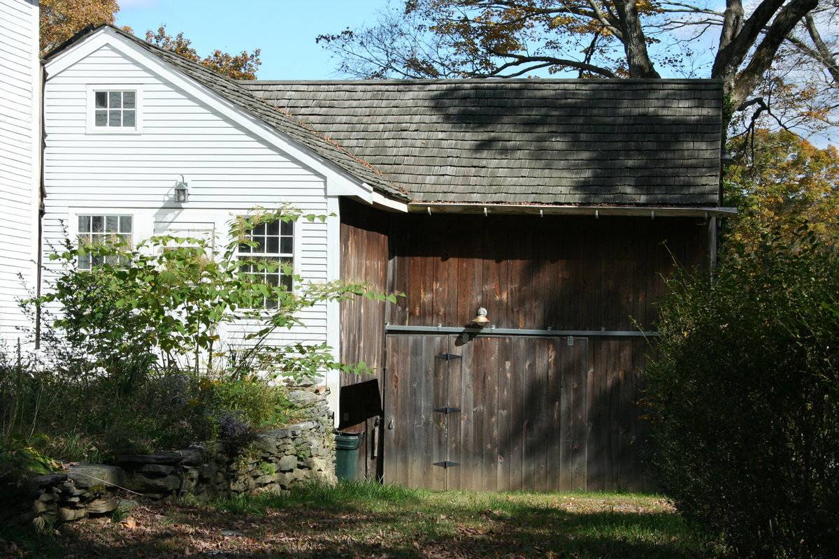 Gurley Tavern Barn (42 Chaplin Street, Chaplin (Eastern Uplands