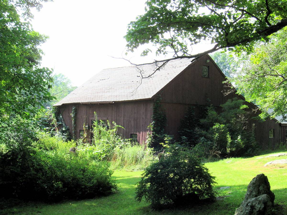 Caprilands Herb Farm (534 Silver Street, Coventry (Eastern Uplands