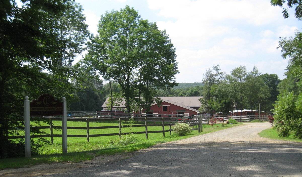 Connecticut Equestrian Center (220 Talcott Hill Road, Coventry (Eastern