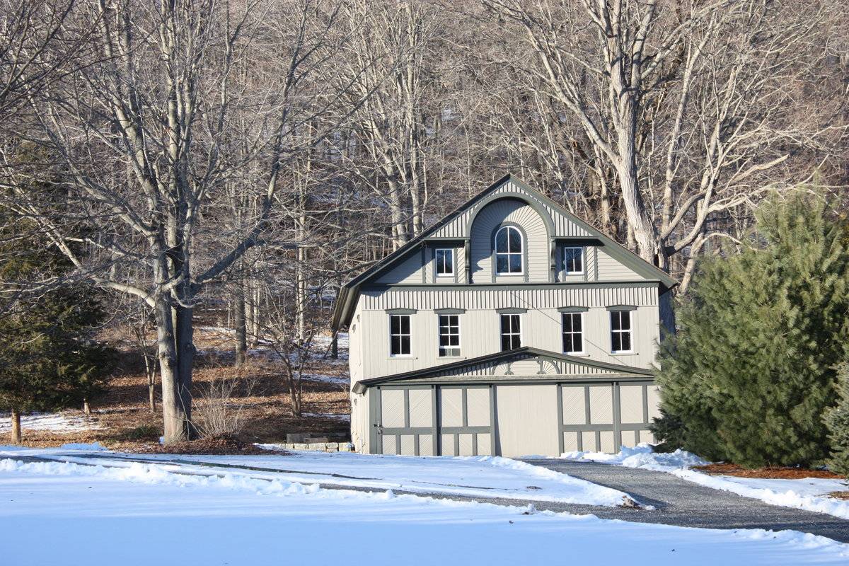 Brooks Carriage House (34 Liberty Street, Chester (Eastern Coastal Slope)) Historic Barns of