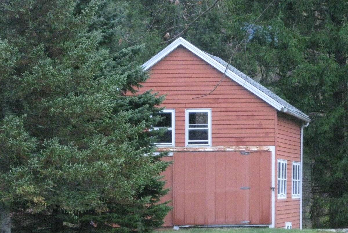 364 Fenn Road, Cheshire (Central Valley) Historic Barns of Connecticut