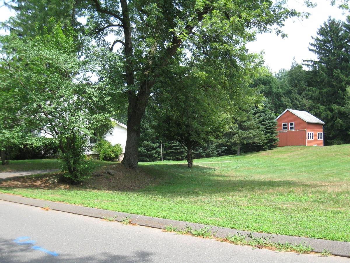364 Fenn Road, Cheshire (Central Valley) Historic Barns of Connecticut