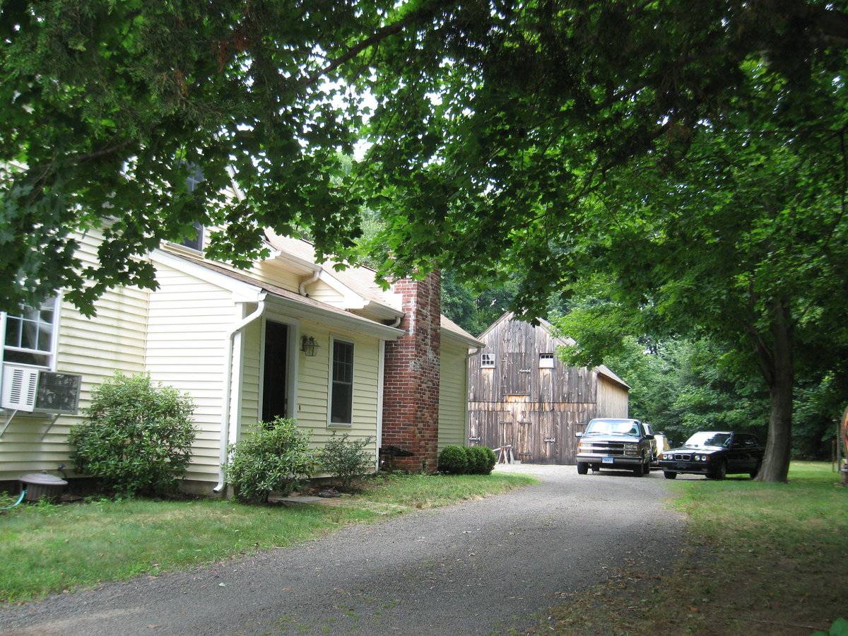 84 Fenn Road, Cheshire (Central Valley) Historic Barns of Connecticut