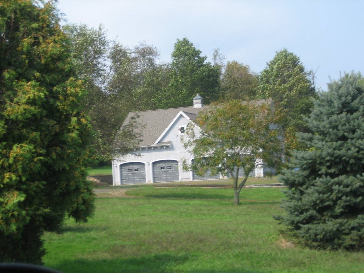 725 Yalesville Road (Rte 68), Cheshire () Historic Barns of Connecticut