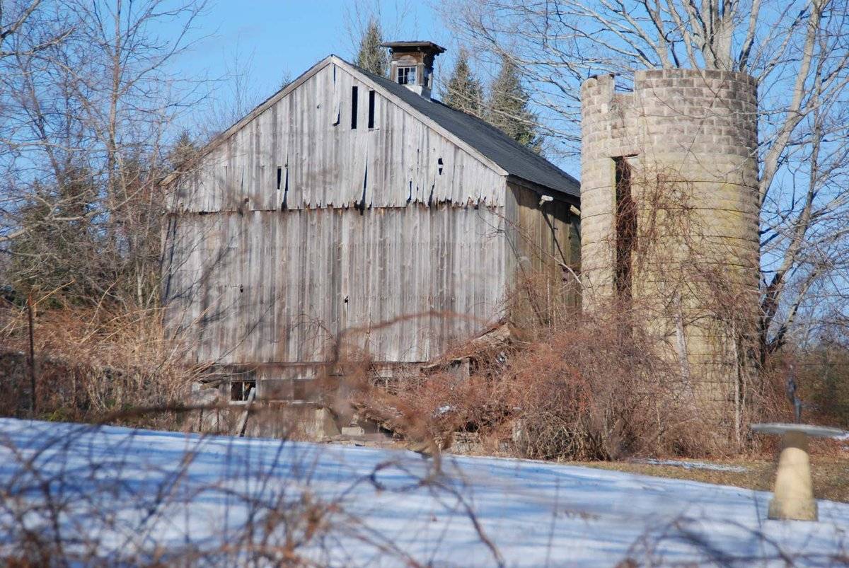 Carter Farm (52 Carter Hill Road, Clinton (Eastern Coastal Slope)) Historic Barns of Connecticut