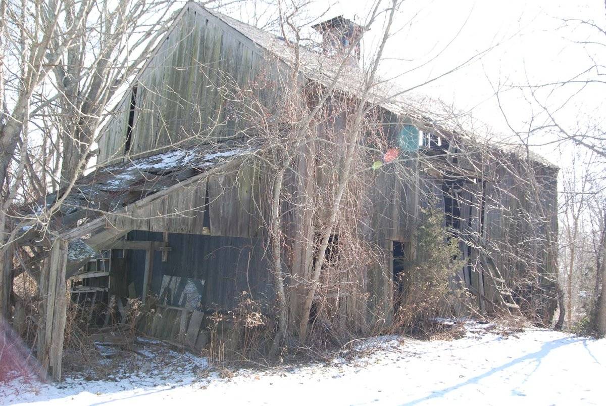 Carter Farm (52 Carter Hill Road, Clinton (Eastern Coastal Slope)) Historic Barns of Connecticut